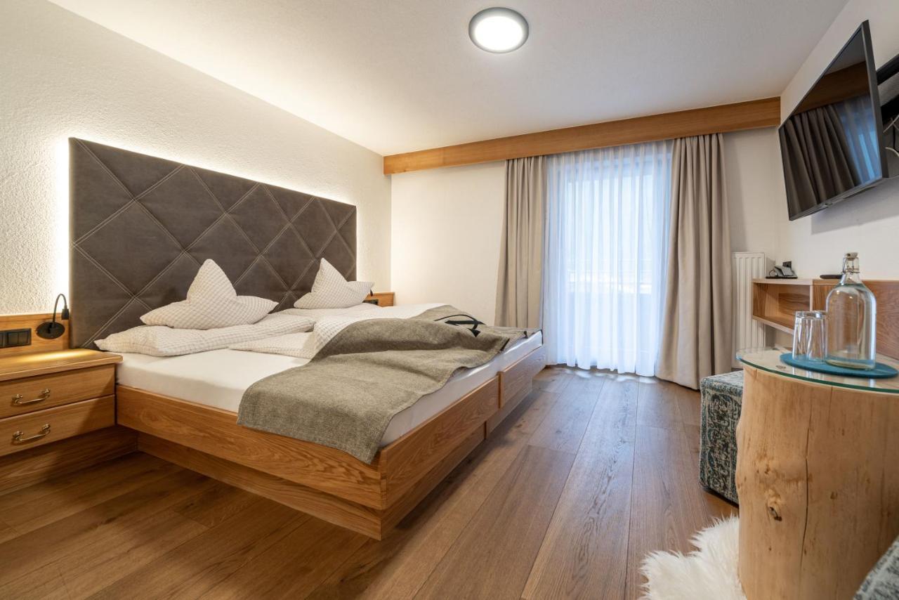 Genusshotel Alpenblick Längenfeld Kültér fotó